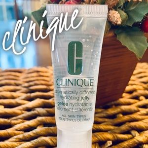 🌿🌿Clinique DramaticallyDifferent Hydrating Jelly